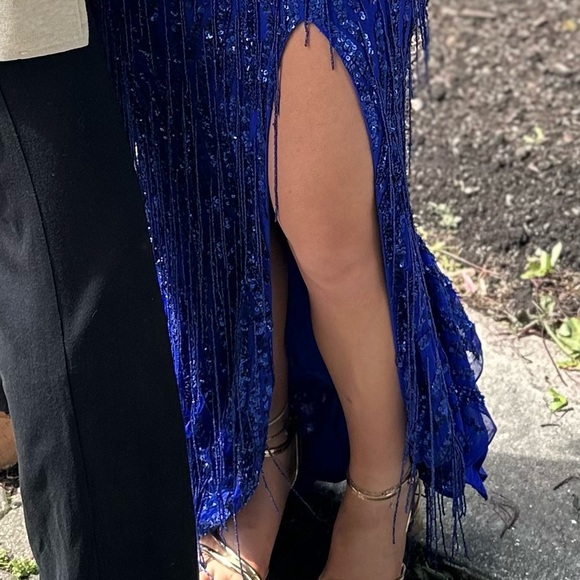 Amarra Cobalt Blue Beaded Dangles Spaghetti Strap Gown Women’s Size 2 Prom Dress - Picture 5 of 15